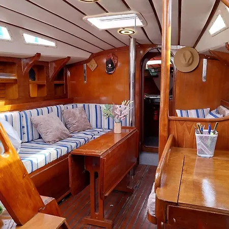 Magic Yacht Experience Elegance Inside And Out